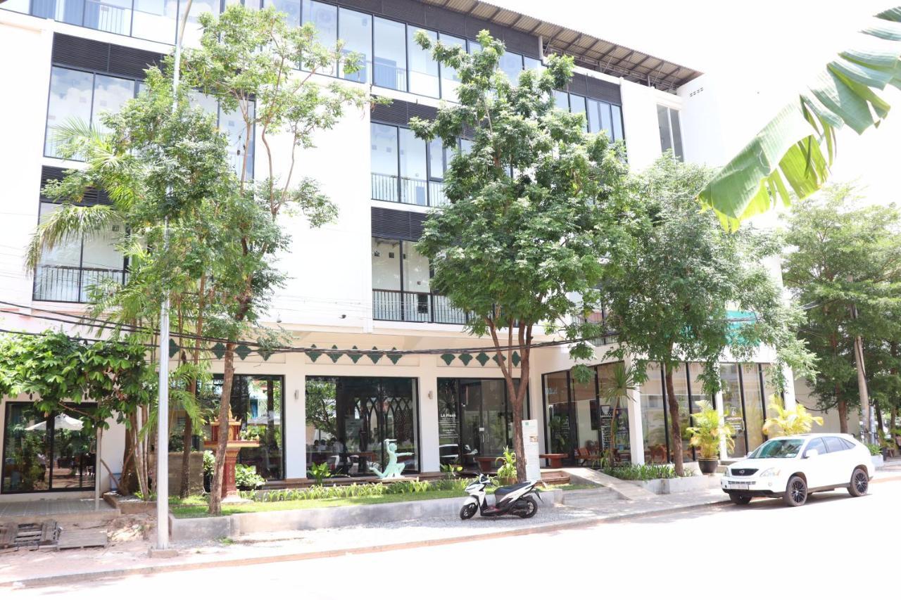 Landing Gold By Amatak Hotel Siem Reap Exterior foto