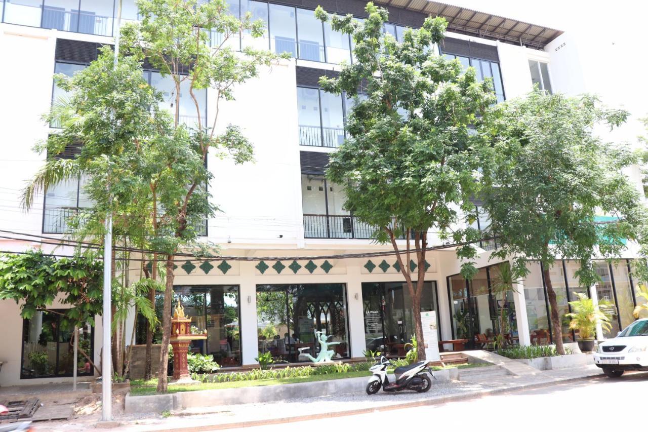 Landing Gold By Amatak Hotel Siem Reap Exterior foto